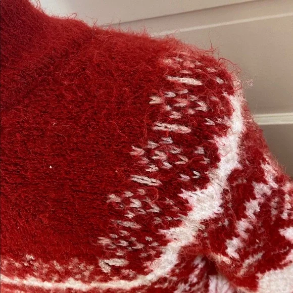 Abercrombie &‎ Fitch Red and White Snowflake Sweater Large - Picture 4 of 5